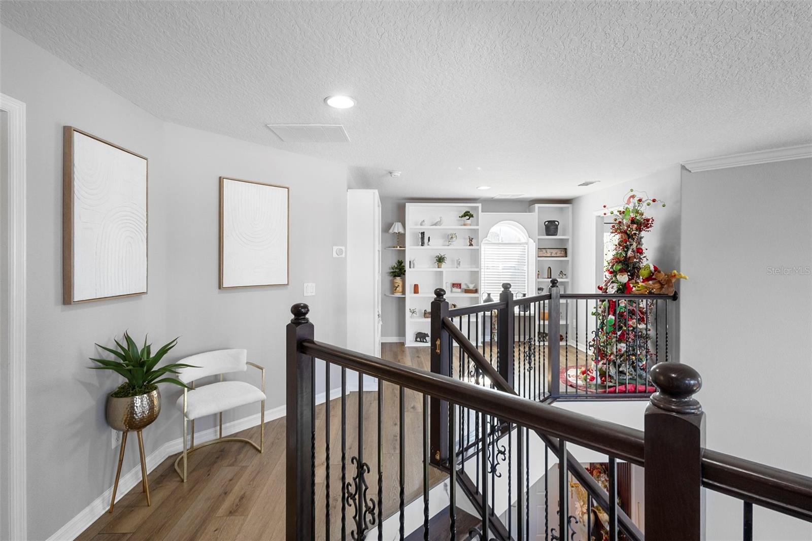 Image 31 of 67 For 626 Palio Court