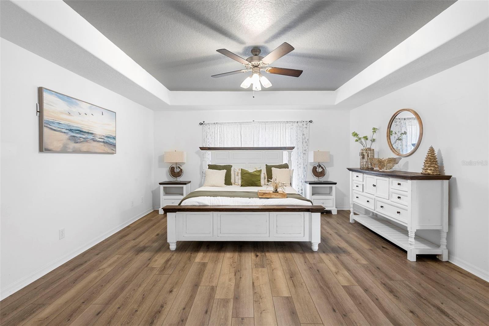 Image 34 of 67 For 626 Palio Court