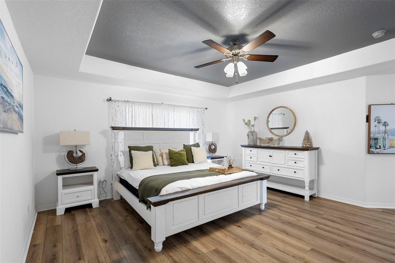 Image 35 of 67 For 626 Palio Court