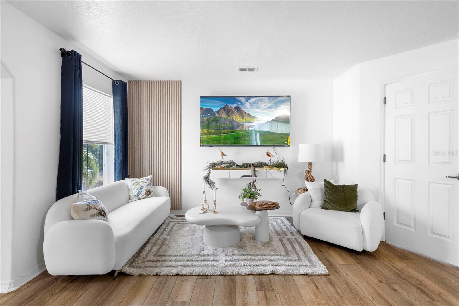 Image 36 of 67 For 626 Palio Court