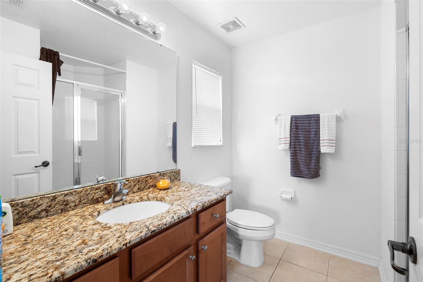 Image 43 of 67 For 626 Palio Court