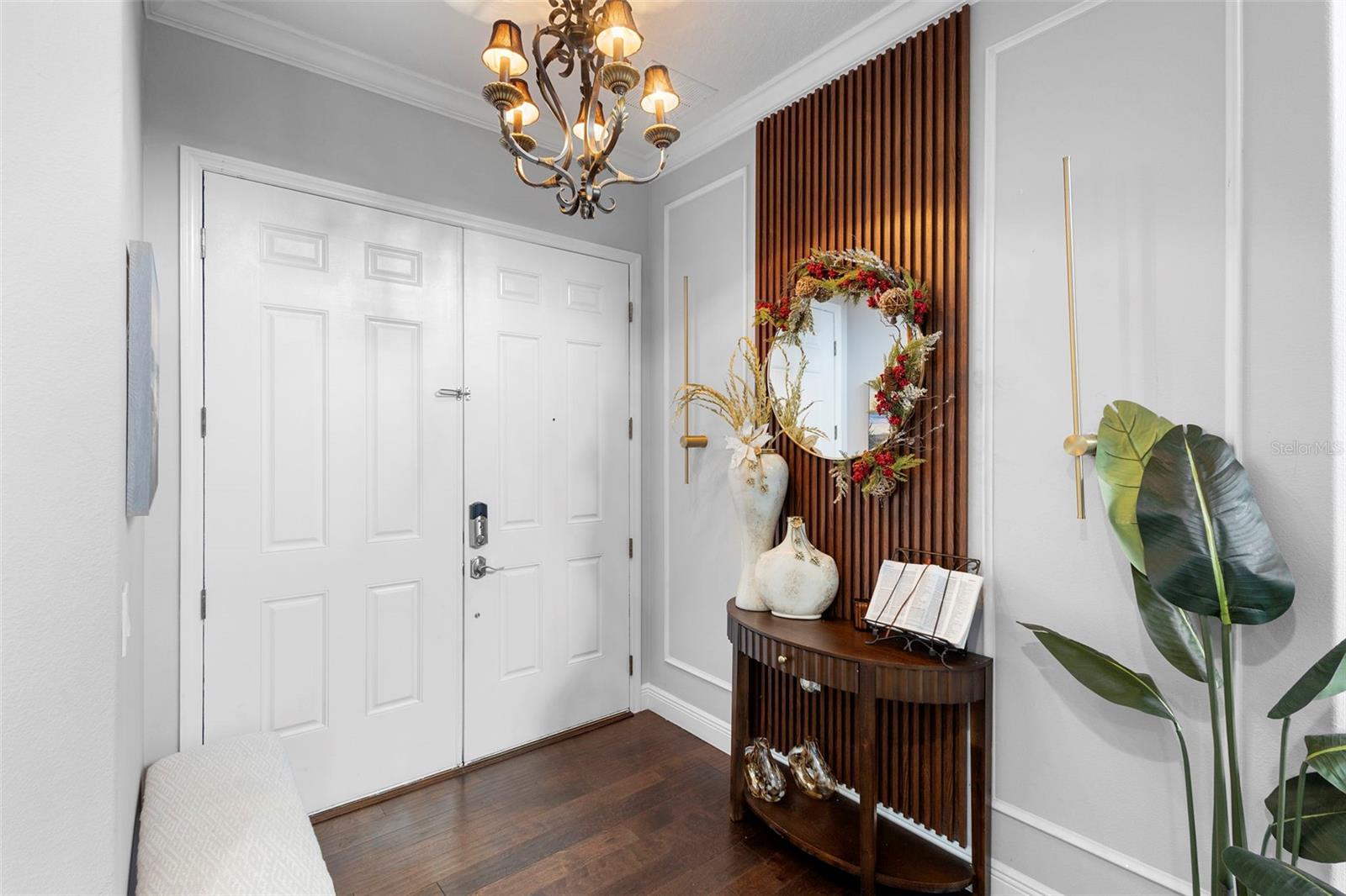 Image 5 of 67 For 626 Palio Court