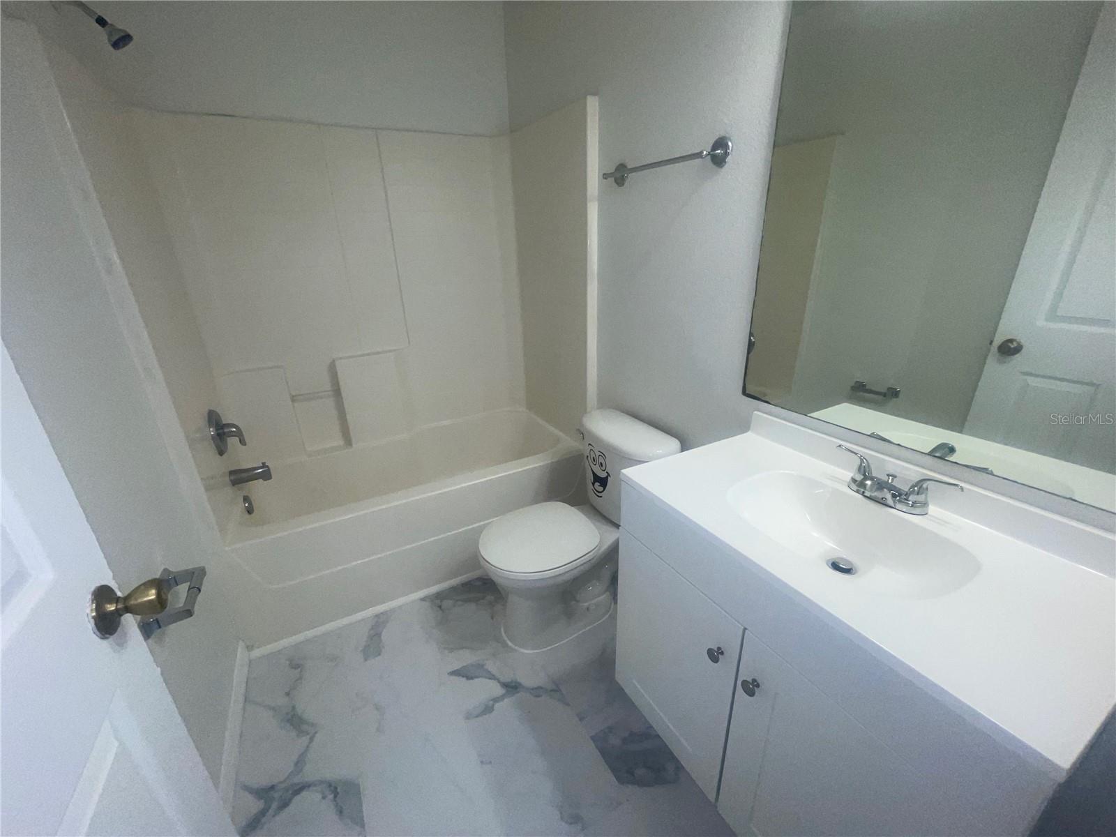 Image 20 of 26 For 24 Sawfish Court