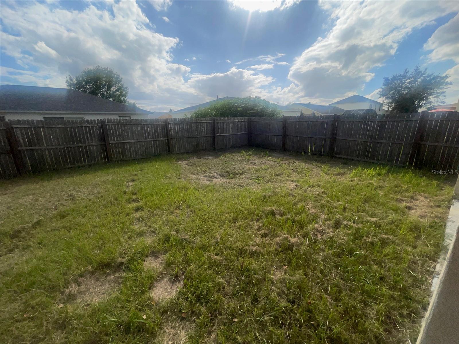 Image 26 of 26 For 24 Sawfish Court