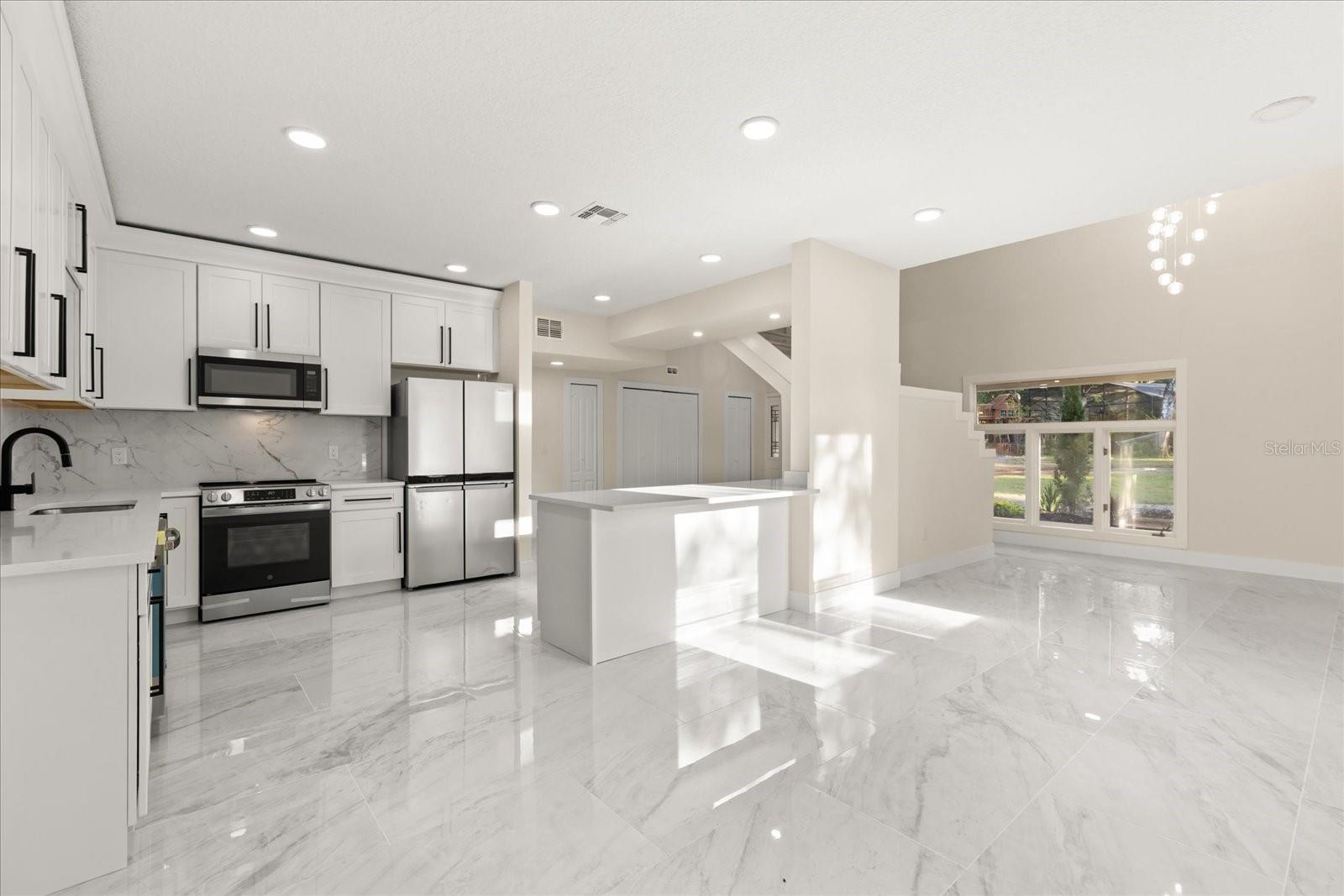 Image 11 of 45 For 1151 Oakpoint Circle