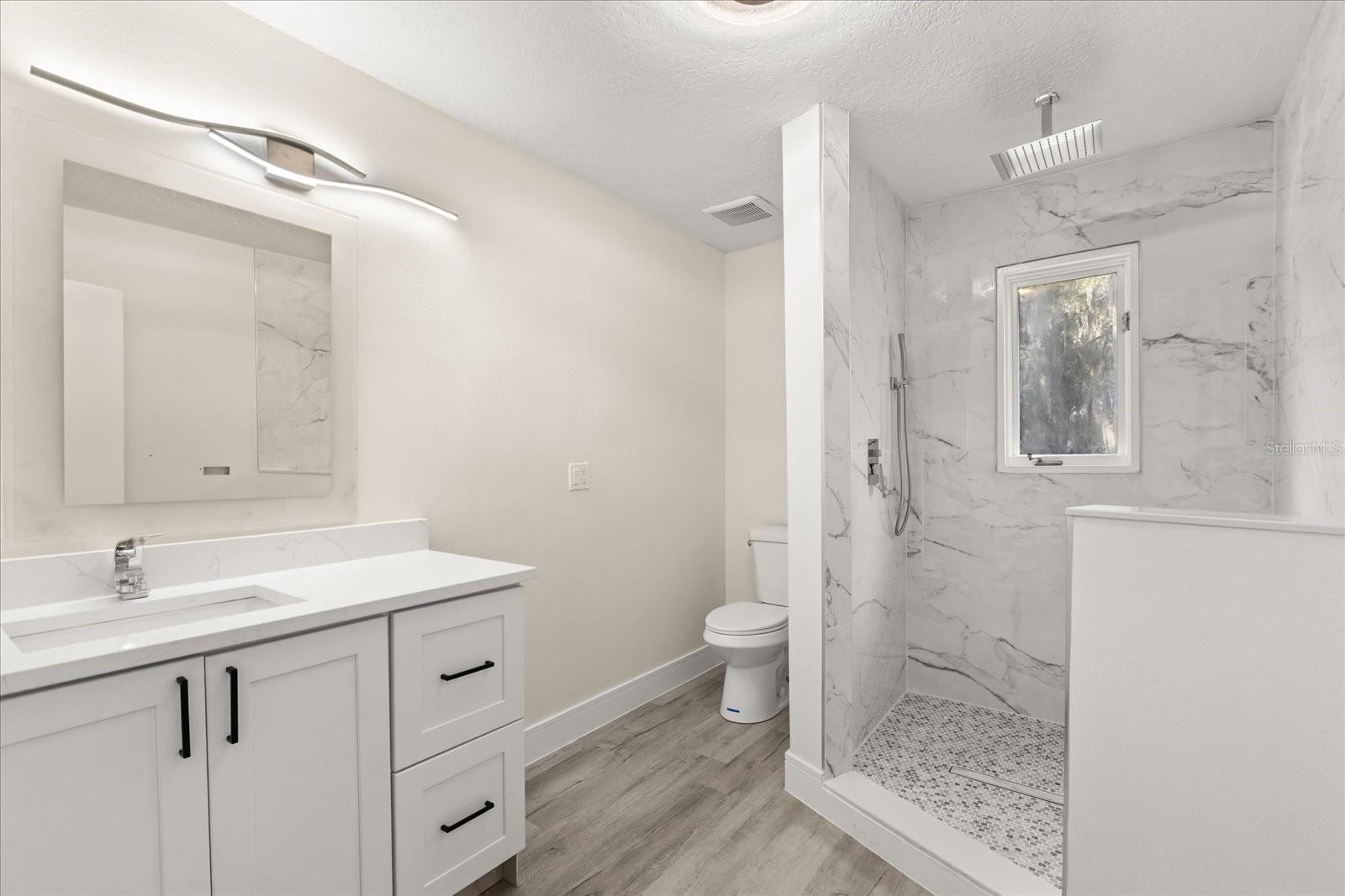 Image 29 of 45 For 1151 Oakpoint Circle