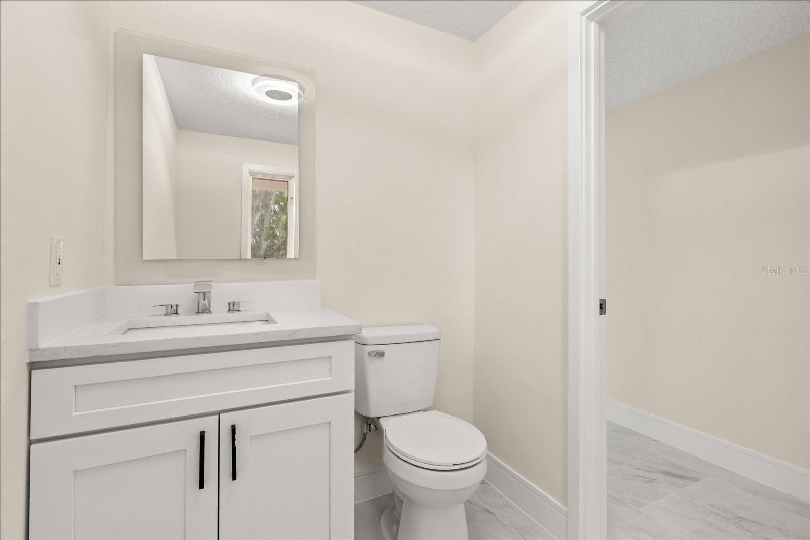 Image 32 of 45 For 1151 Oakpoint Circle