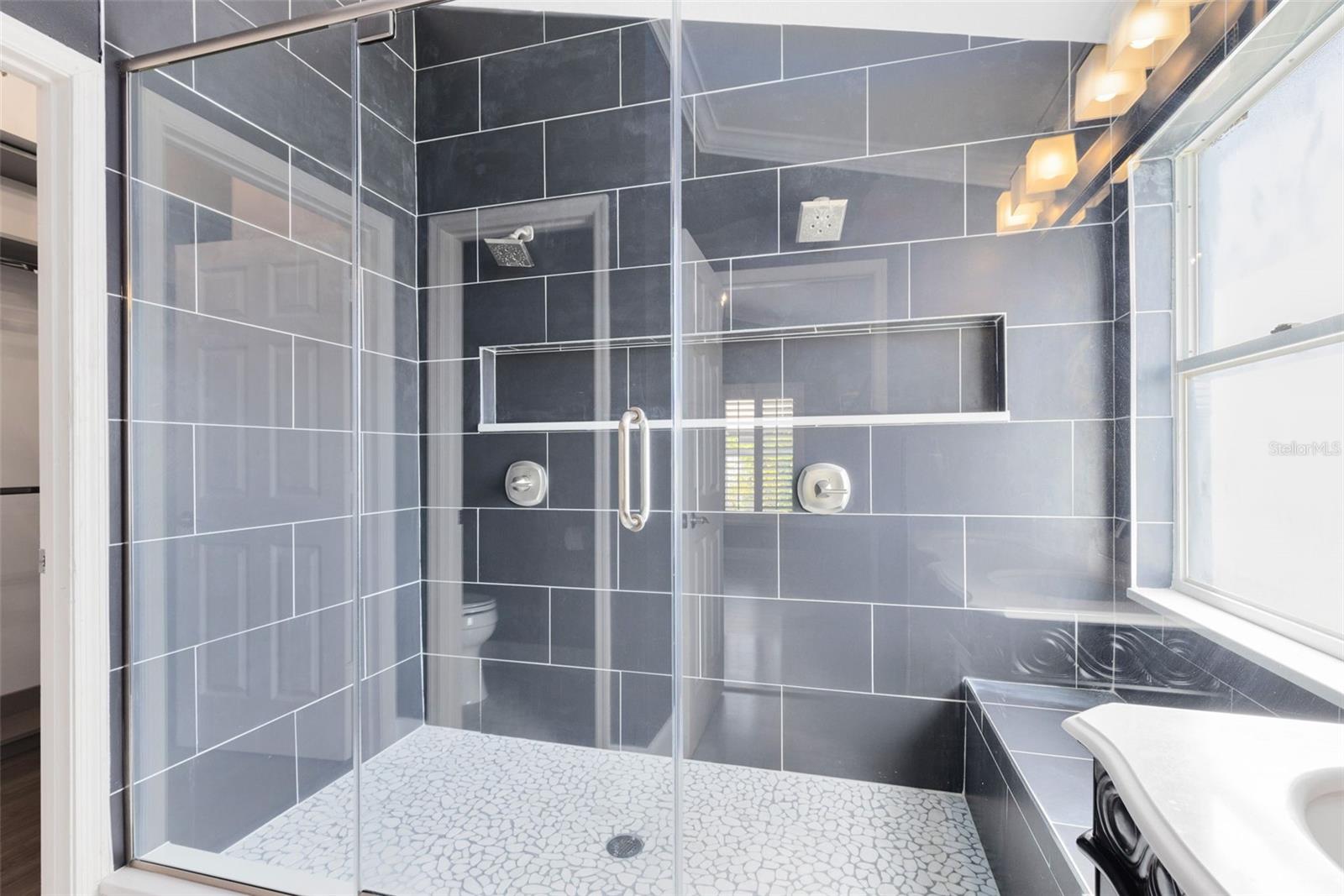 Image 11 of 21 For 2133 Falkner Road