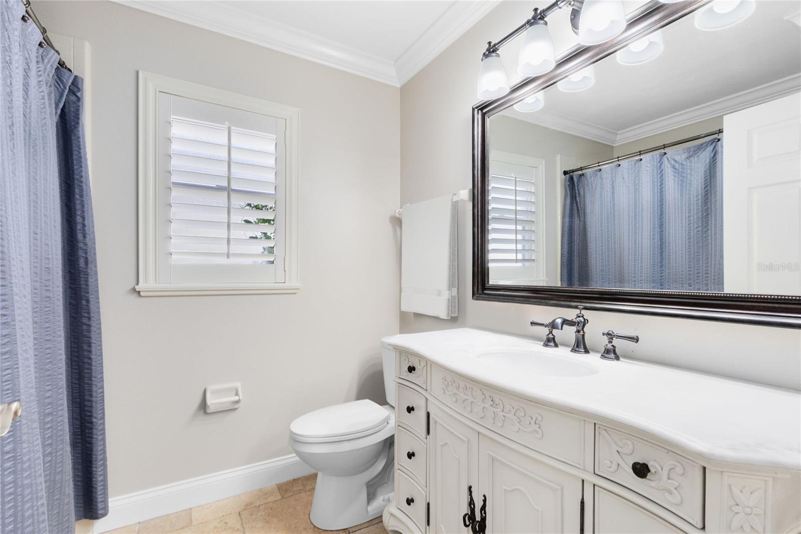 Image 15 of 21 For 2133 Falkner Road