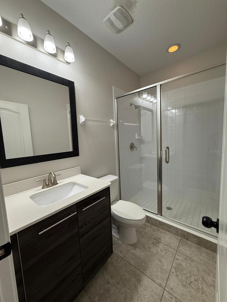 Image 20 of 22 For 165 Mitchells Manor