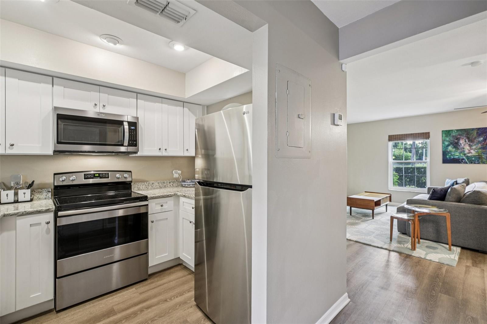 Image 9 of 24 For 112 Primrose Drive