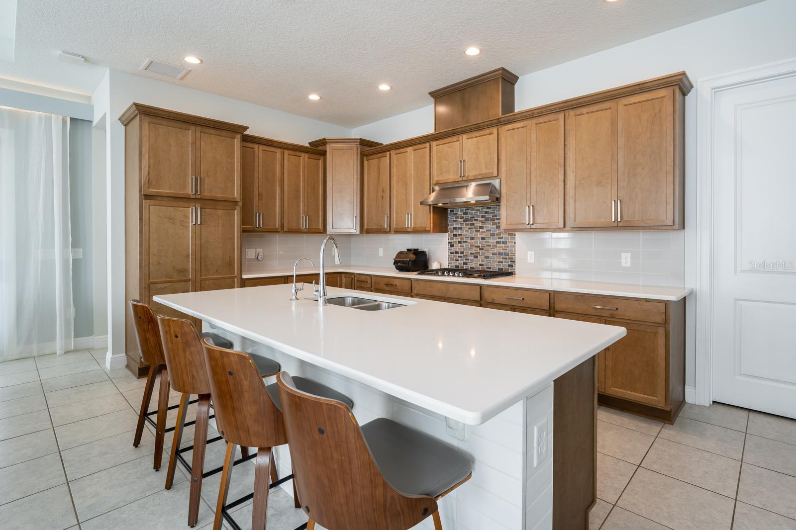 Image 21 of 58 For 15859 Shorebird Lane