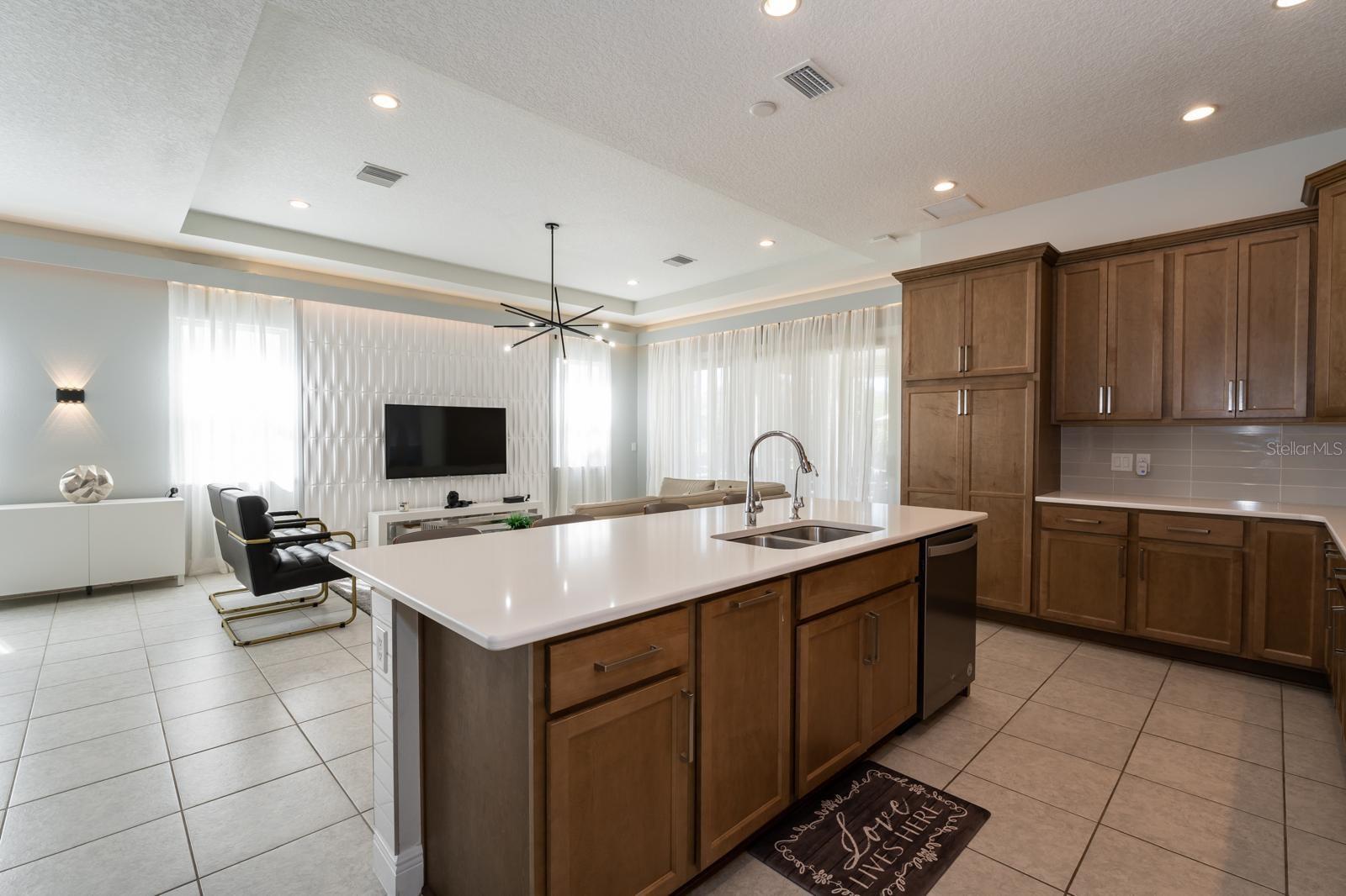 Image 23 of 58 For 15859 Shorebird Lane