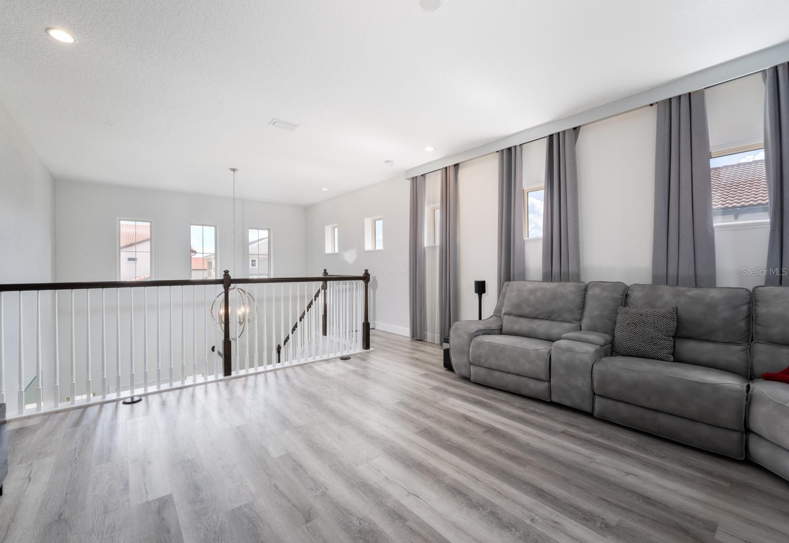 Image 28 of 58 For 15859 Shorebird Lane