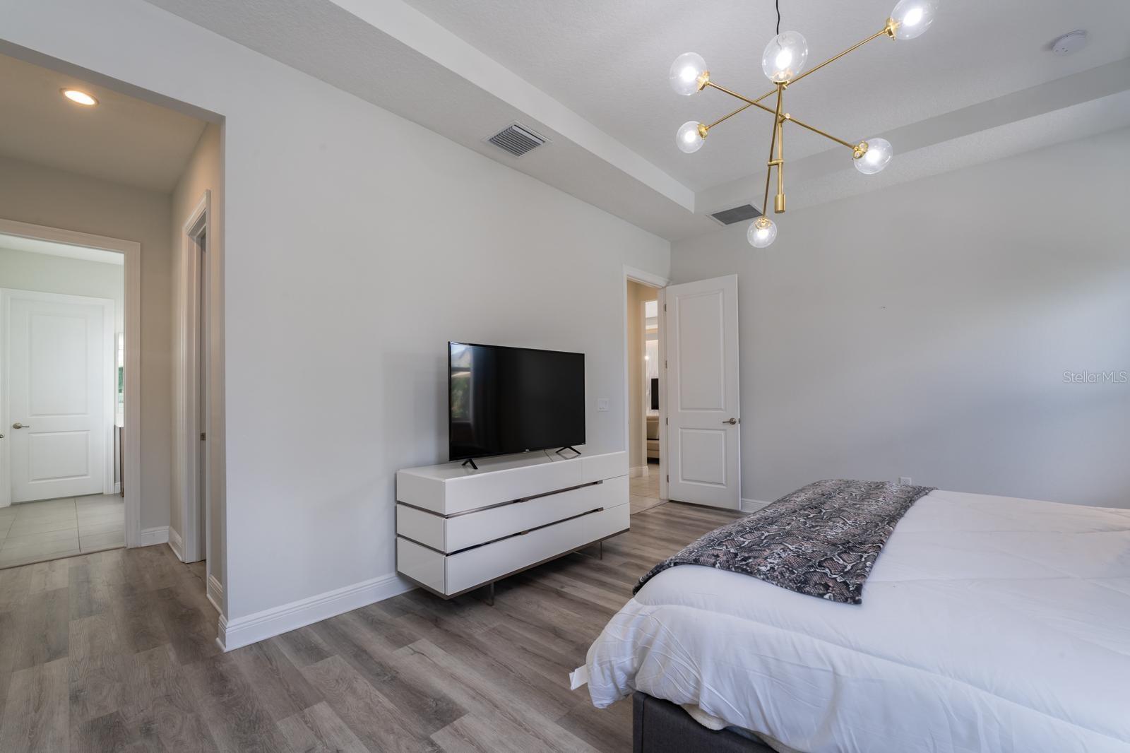 Image 31 of 58 For 15859 Shorebird Lane