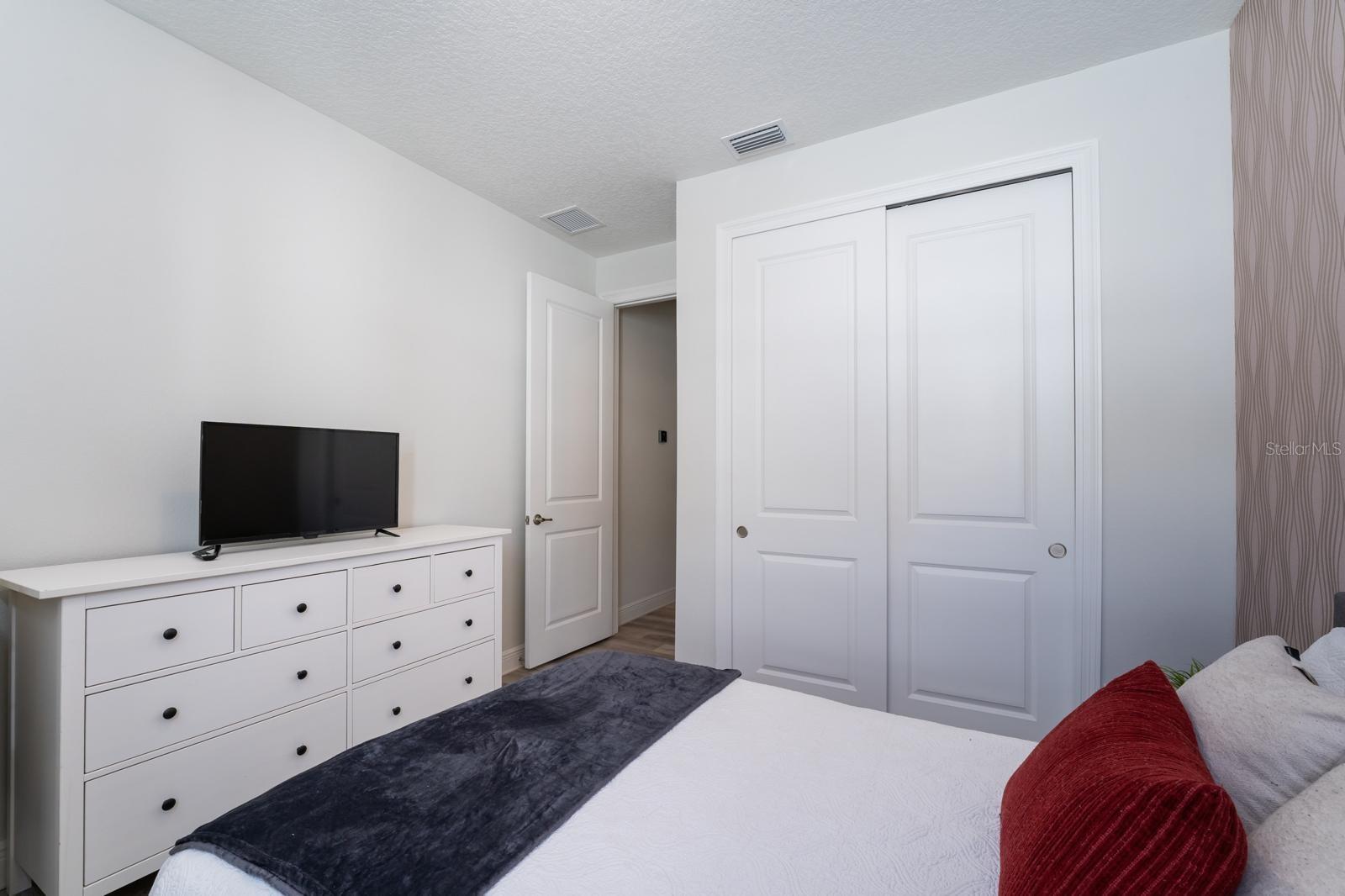 Image 36 of 58 For 15859 Shorebird Lane