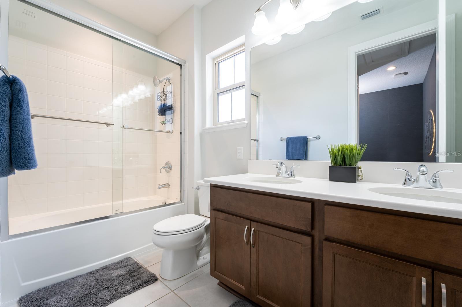 Image 43 of 58 For 15859 Shorebird Lane