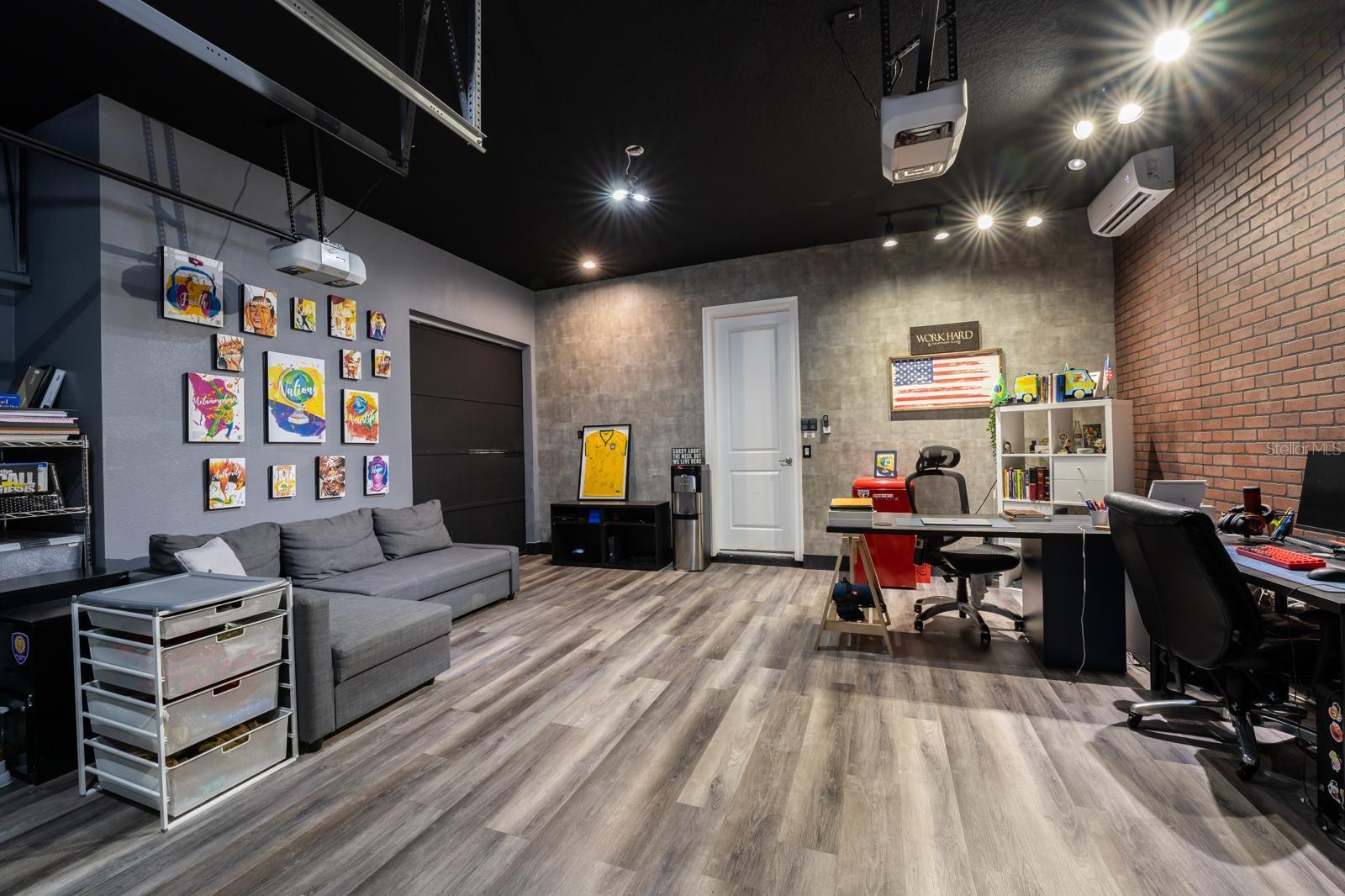 Image 44 of 58 For 15859 Shorebird Lane