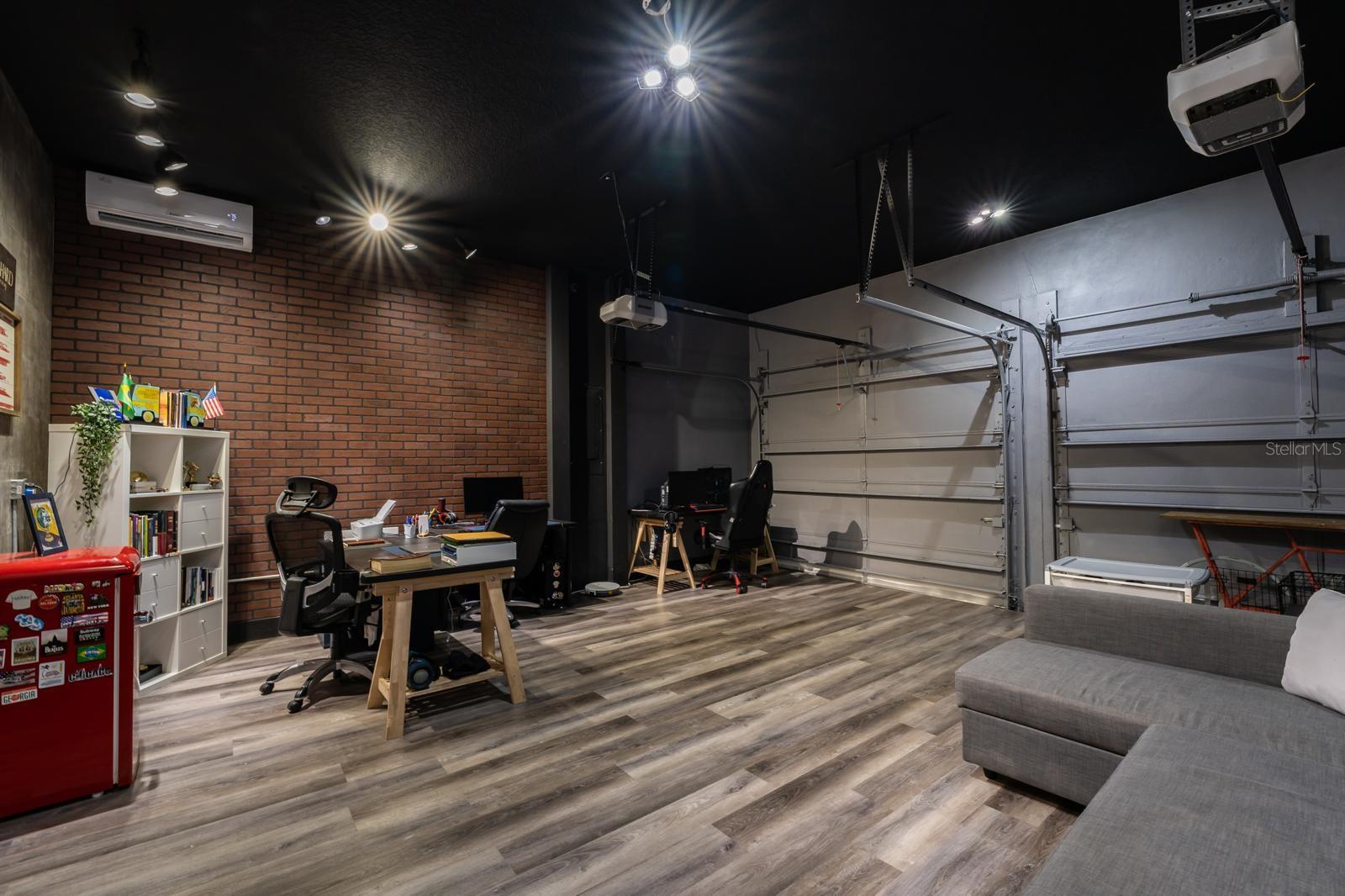 Image 45 of 58 For 15859 Shorebird Lane