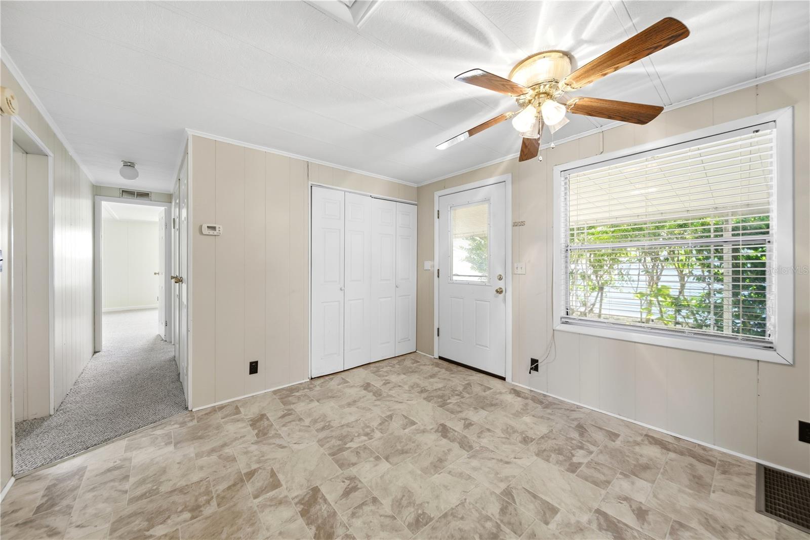 Image 13 of 34 For 1000 Walker Street 160