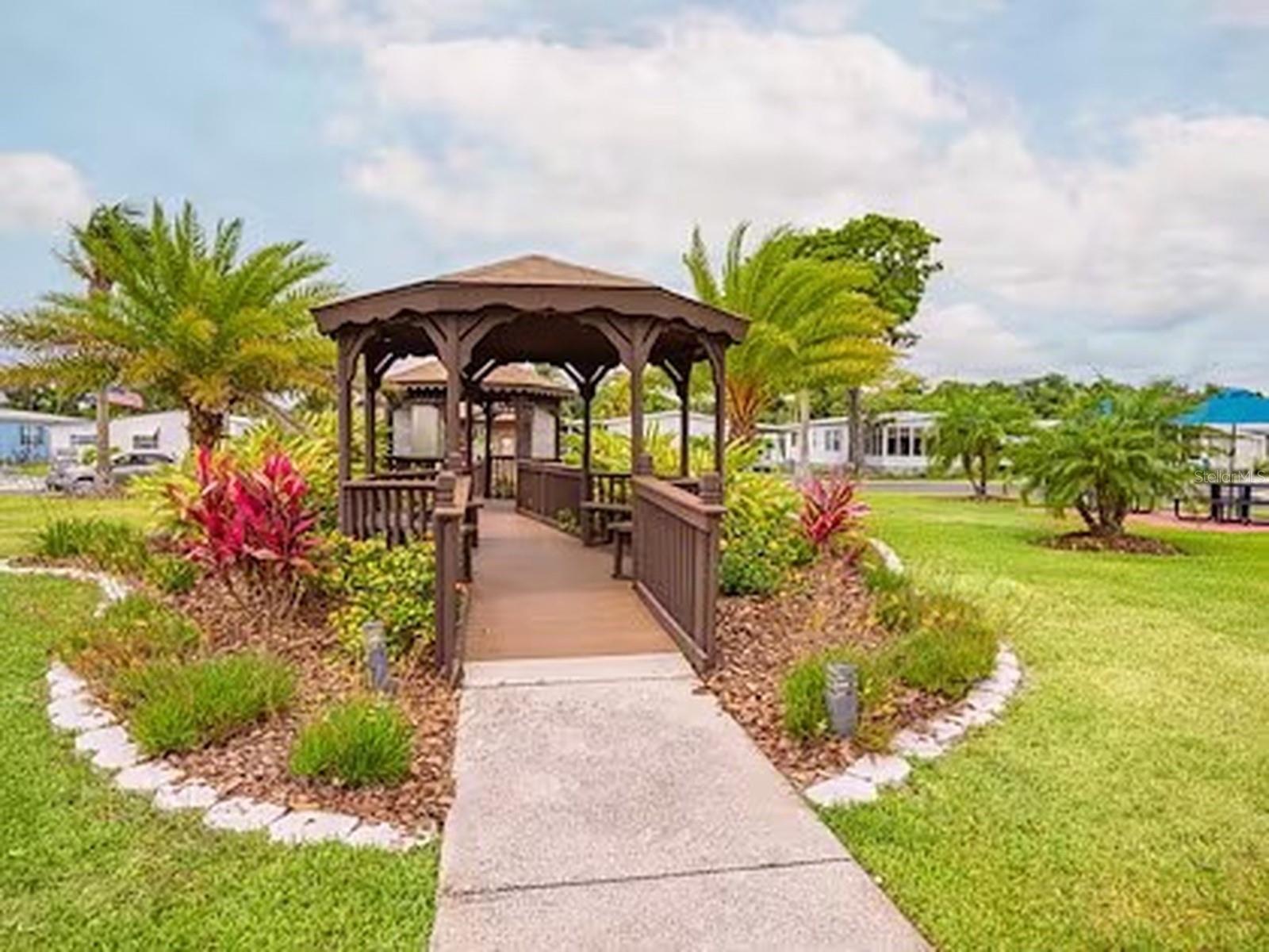 Image 26 of 34 For 1000 Walker Street 160