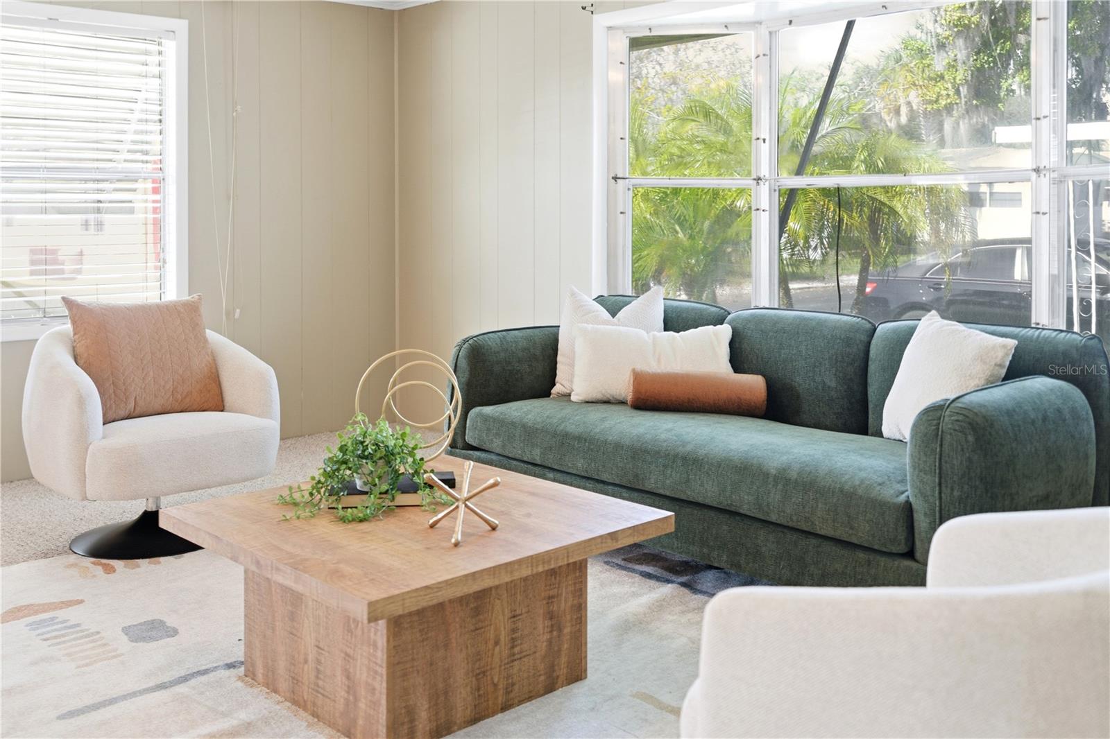 Image 5 of 34 For 1000 Walker Street 160