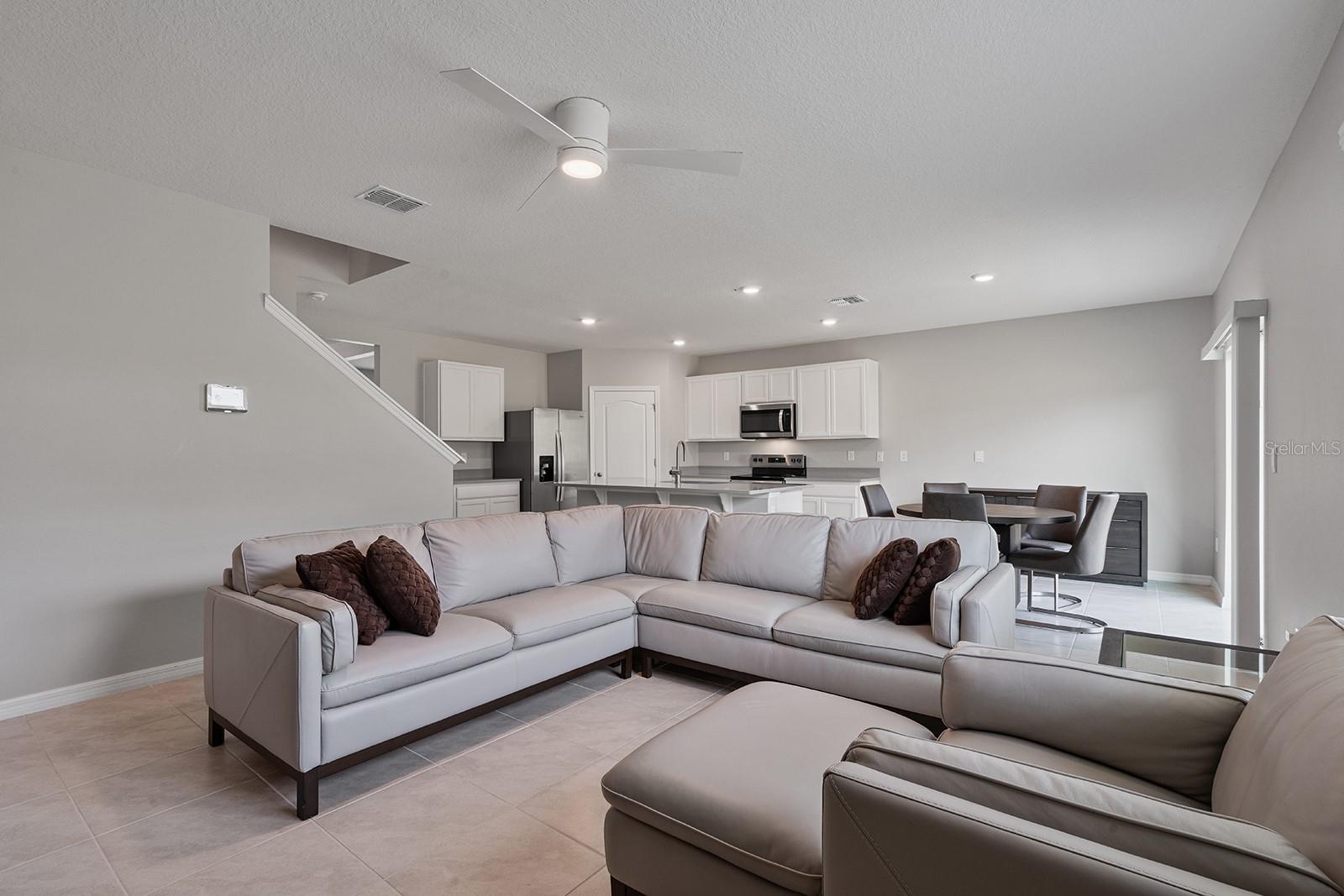 Image 6 of 29 For 1328 Calmito Lane