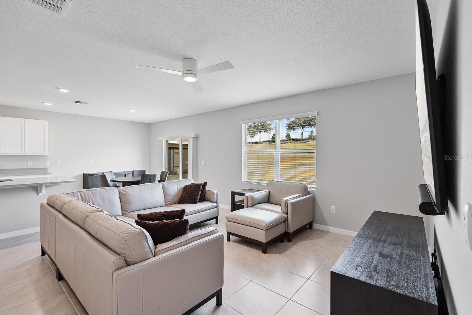 Image 8 of 29 For 1328 Calmito Lane