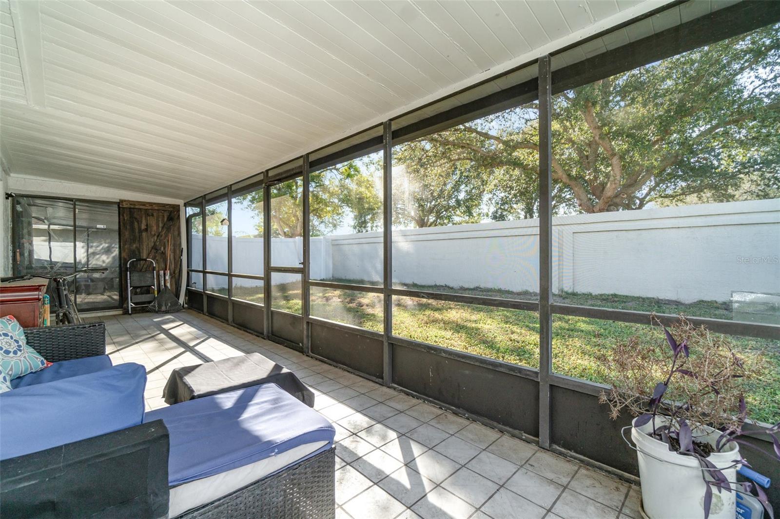 Image 27 of 37 For 2664 Horseshoe Bay Drive