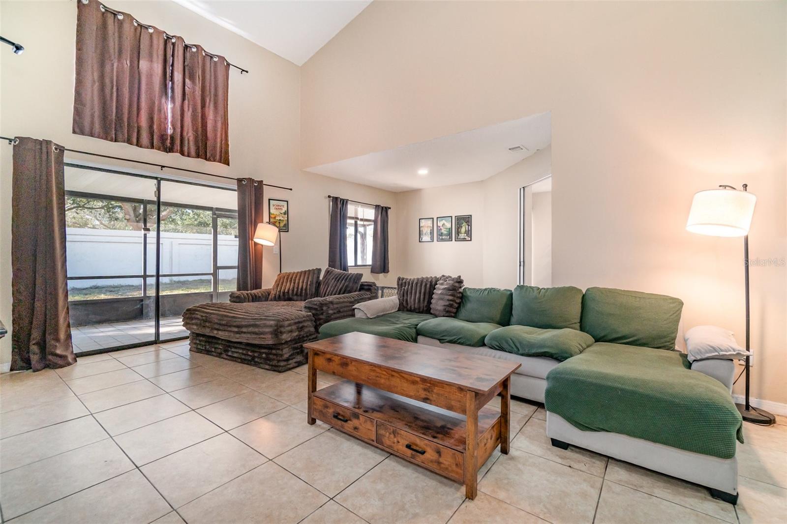 Image 6 of 37 For 2664 Horseshoe Bay Drive