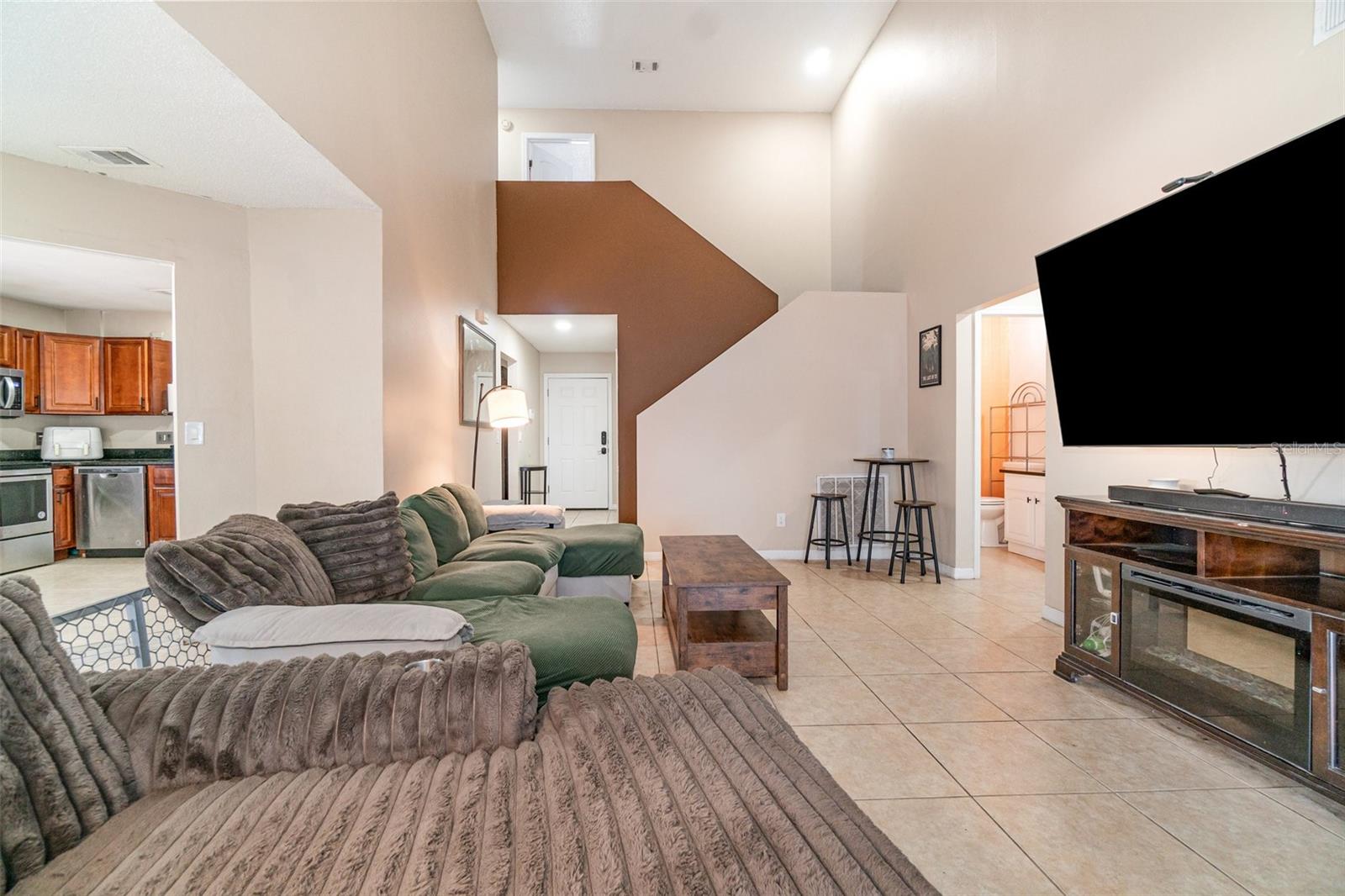 Image 8 of 37 For 2664 Horseshoe Bay Drive