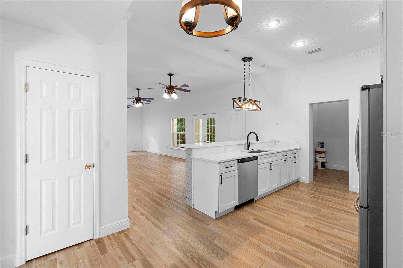 Image 26 of 62 For 4855 Lillian Black Road