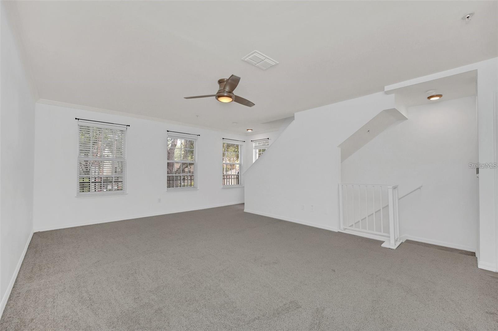 Image 11 of 31 For 1007 Siena Park Boulevard E