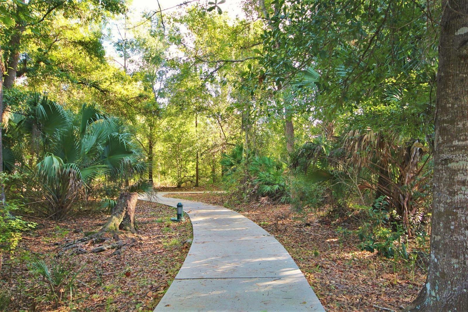 Image 5 of 31 For 1007 Siena Park Boulevard E