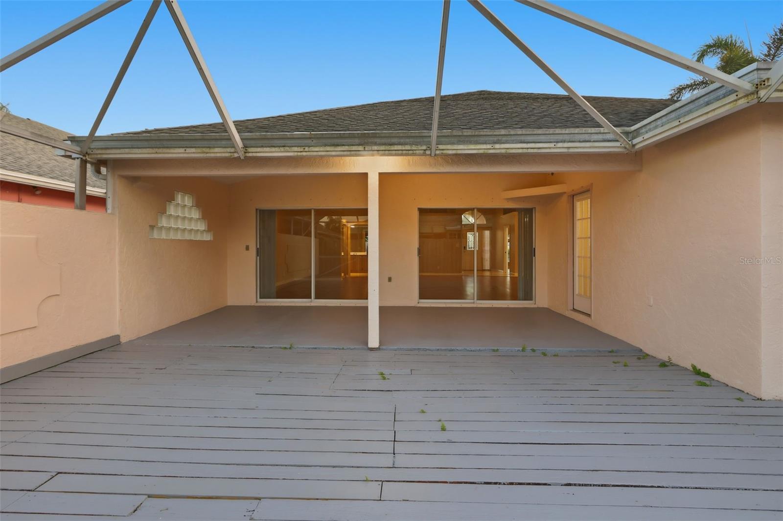 Image 33 of 39 For 13297 Emerald View Court