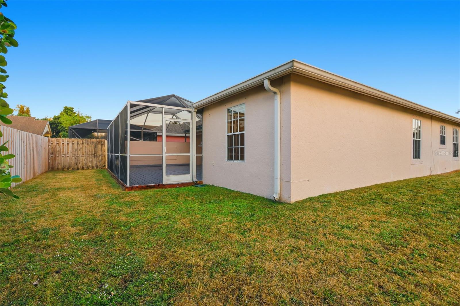 Image 36 of 39 For 13297 Emerald View Court