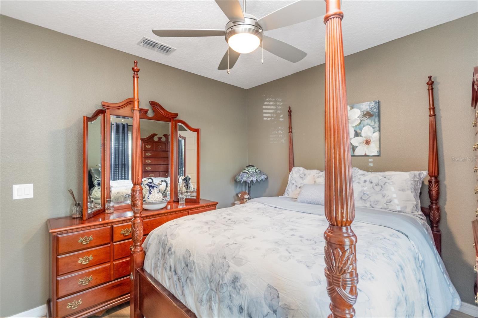 Image 16 of 28 For 3551 Saxony Lane