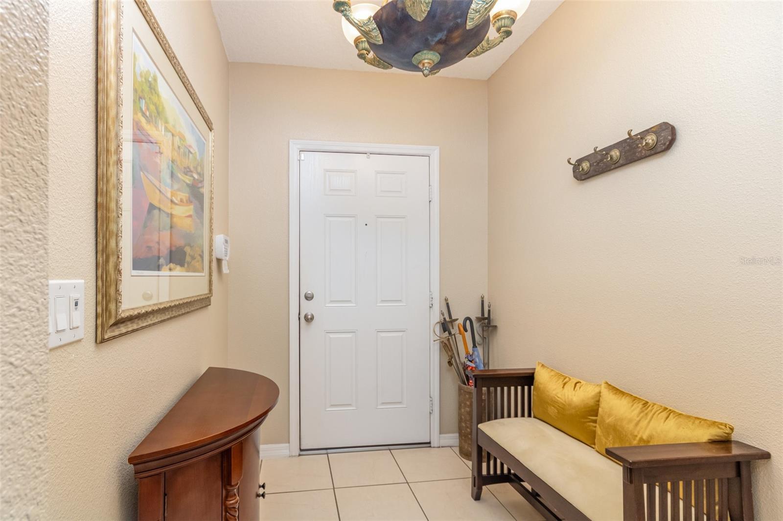 Image 3 of 28 For 3551 Saxony Lane