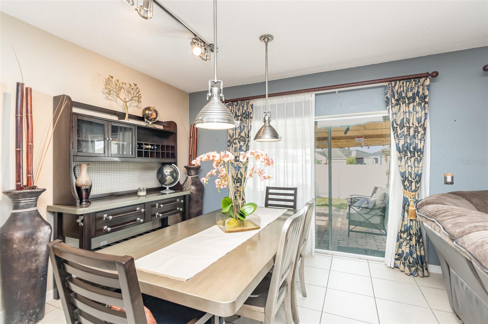 Image 6 of 28 For 3551 Saxony Lane