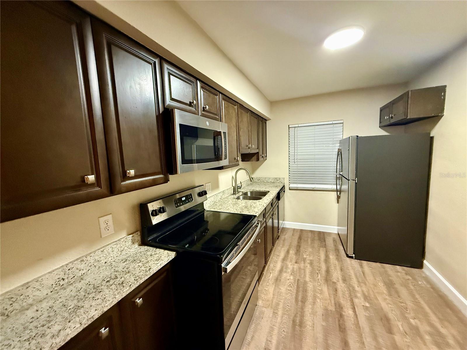 Image 10 of 44 For 1804 Mellonville Avenue