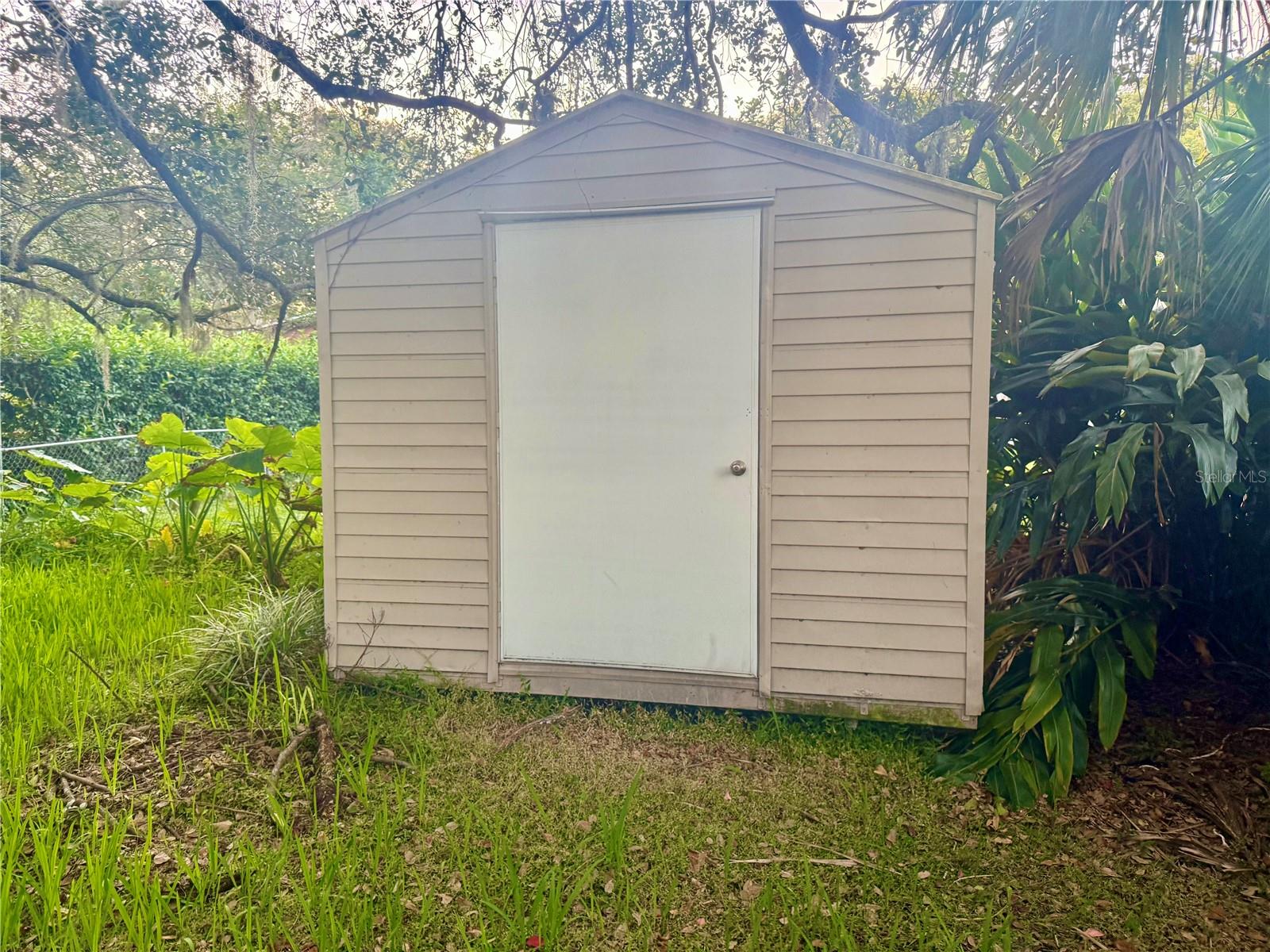 Image 27 of 44 For 1804 Mellonville Avenue