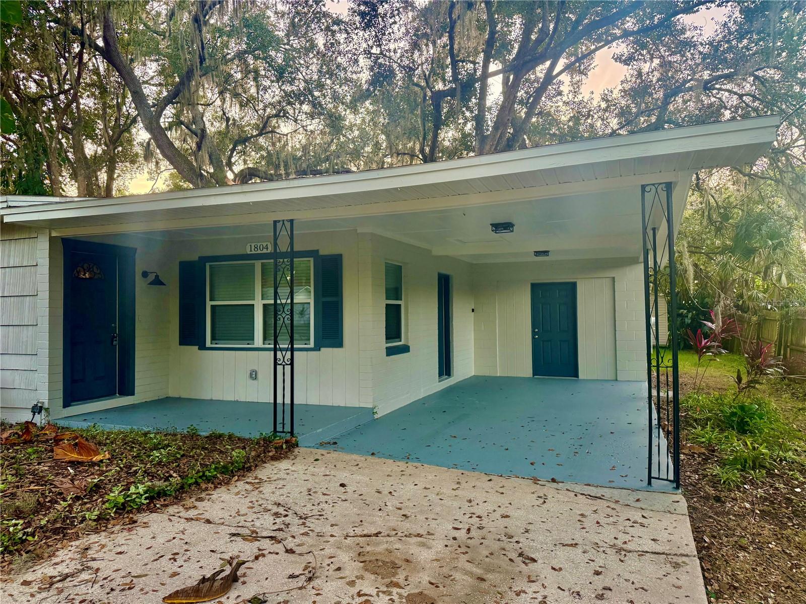 Image 4 of 44 For 1804 Mellonville Avenue