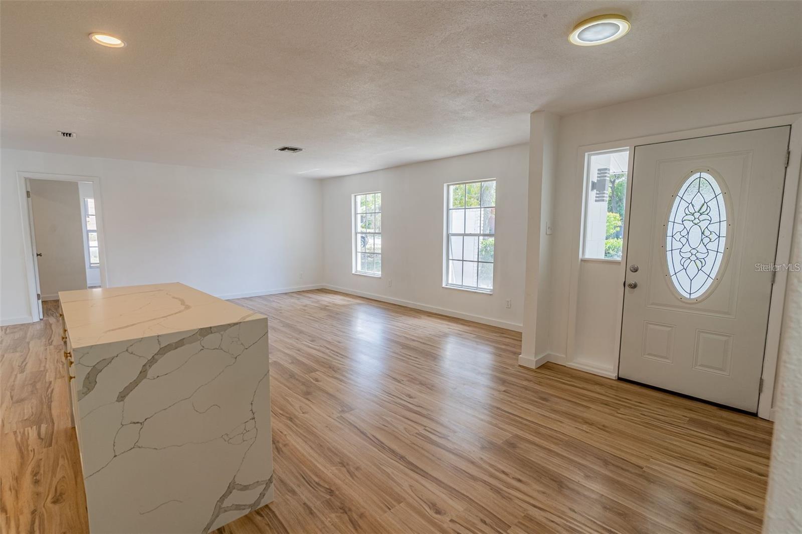 Image 9 of 34 For 437 Alpine Street