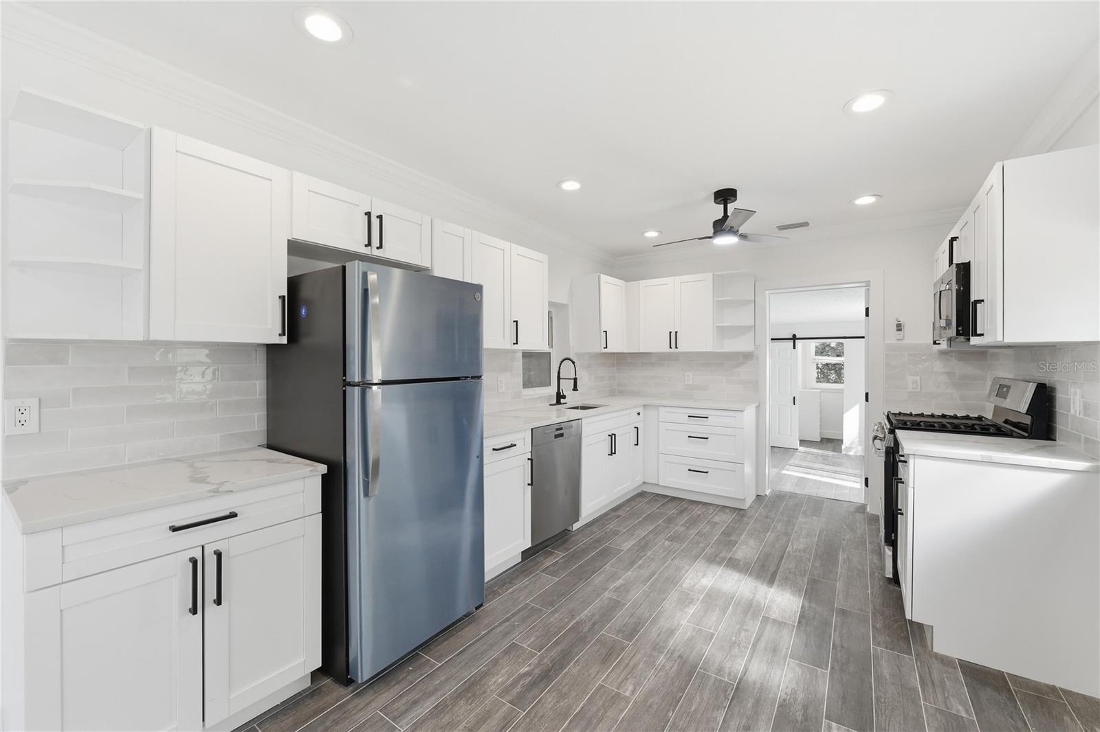 Image 23 of 23 For 8301 Riverside Drive Ne