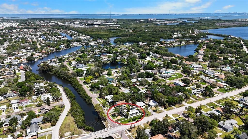 Image 4 of 23 For 8301 Riverside Drive Ne