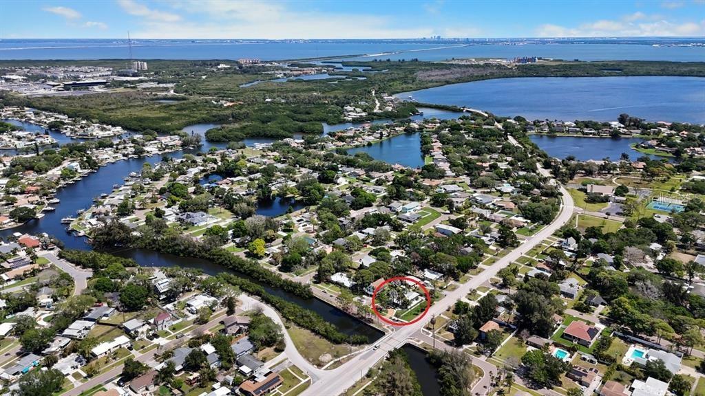 Image 7 of 23 For 8301 Riverside Drive Ne