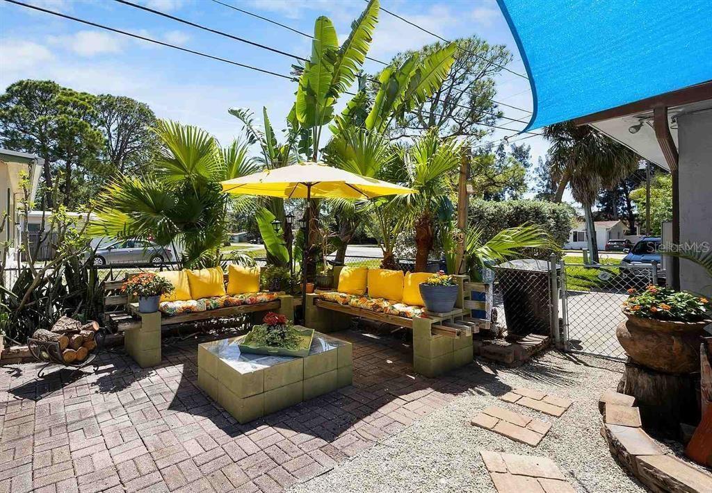 Image 9 of 23 For 8301 Riverside Drive Ne