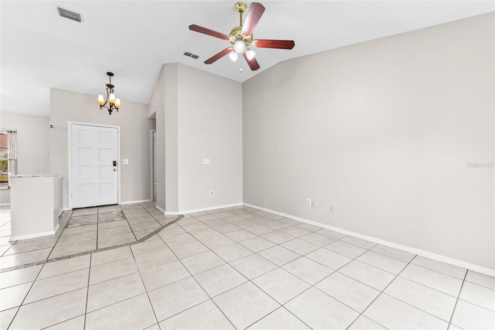 Image 10 of 59 For 681 Starstone Drive