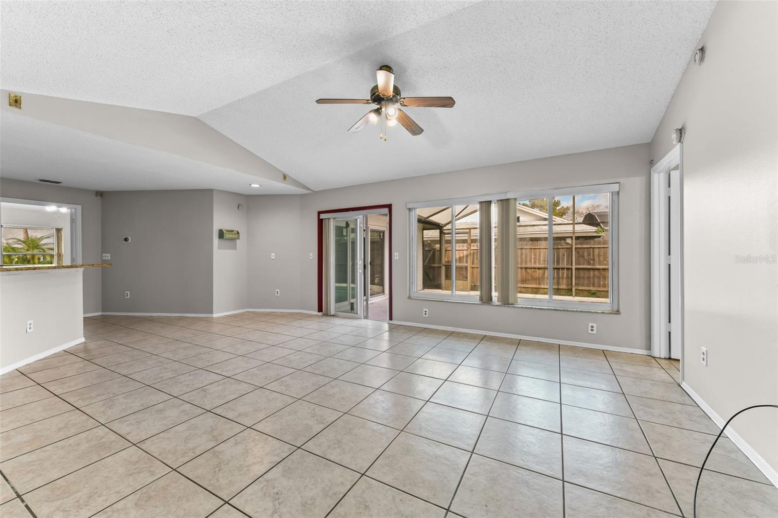 Image 22 of 59 For 681 Starstone Drive