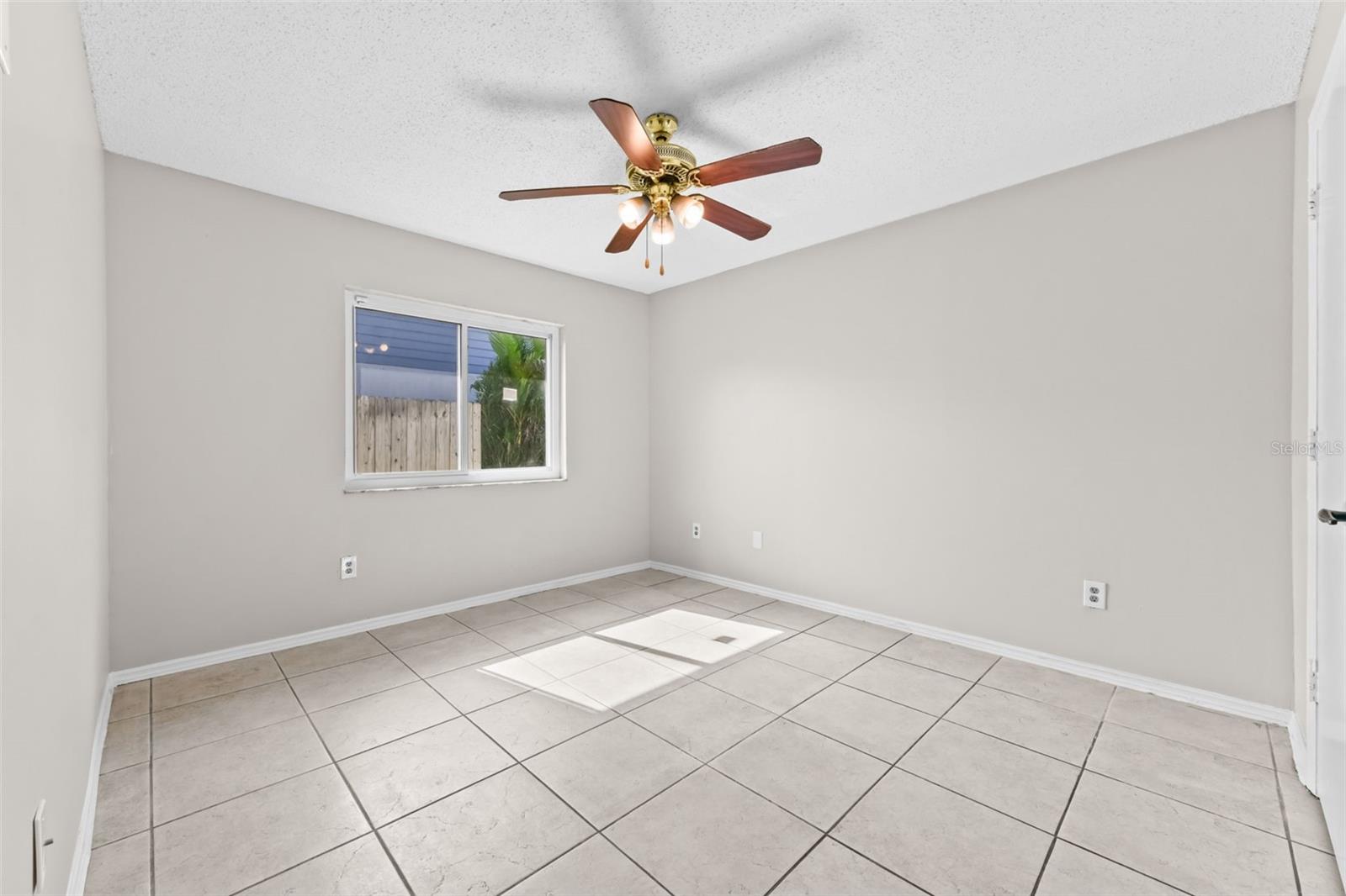 Image 39 of 59 For 681 Starstone Drive